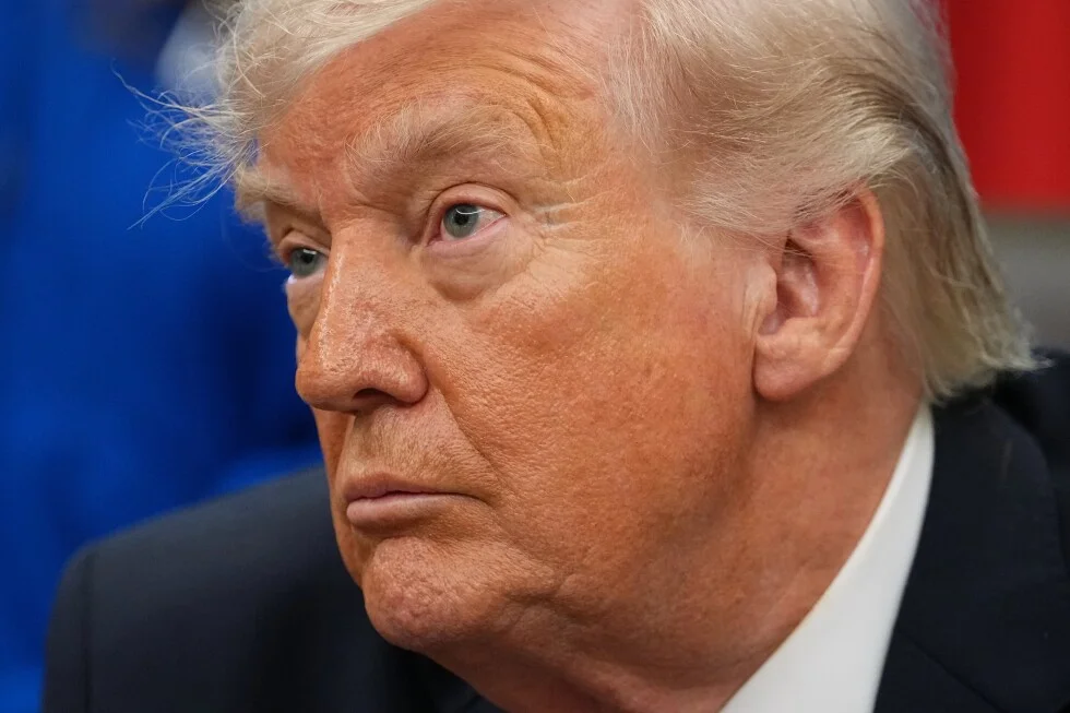 Trump pushes plan to widen Americans' retirement savings options