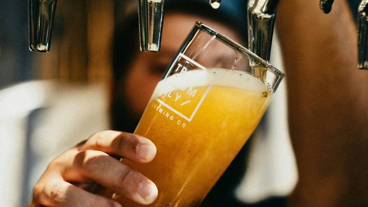 Cancer risk messaging paired with counting drinks reduces alcohol intake, study finds