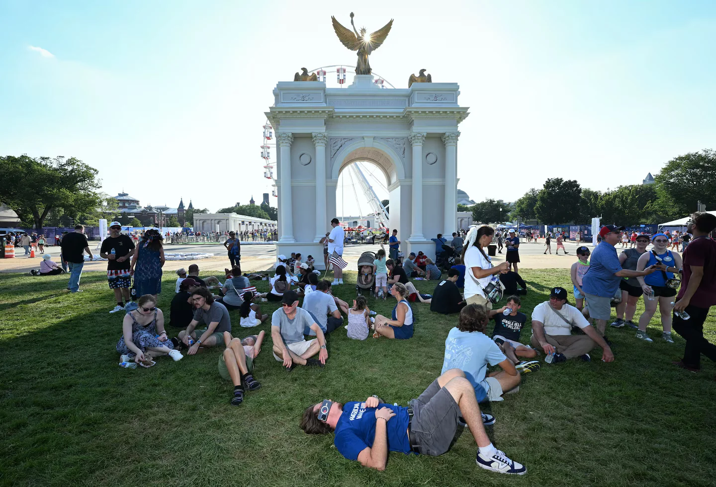 Trump’s 250-foot arch near Arlington clears regulatory hurdle