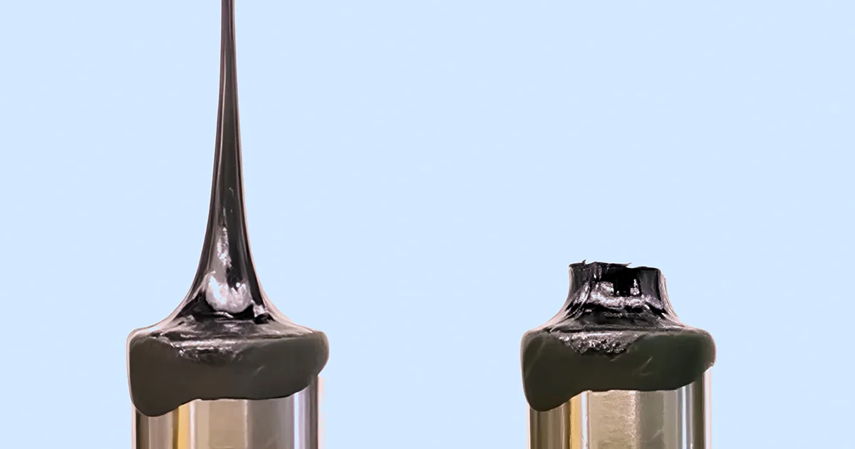 Simple Liquids Can Crack: New Breakthrough in Fluid Fracture