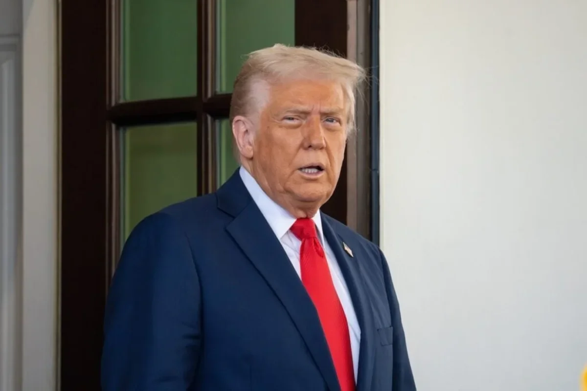 Trump Memecoin Fortune: $1.4B Rise, Locked WLFI, and a Wallet Worth Zero