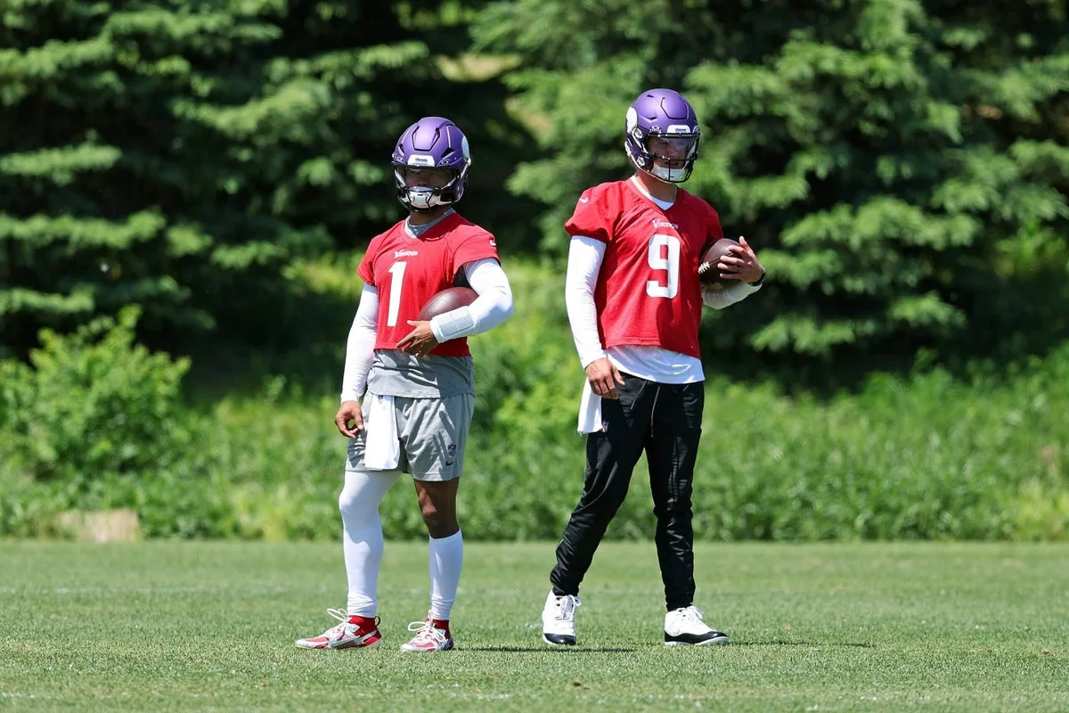 Murray Seizes Moment as Vikings OTAs Blur QB Competition