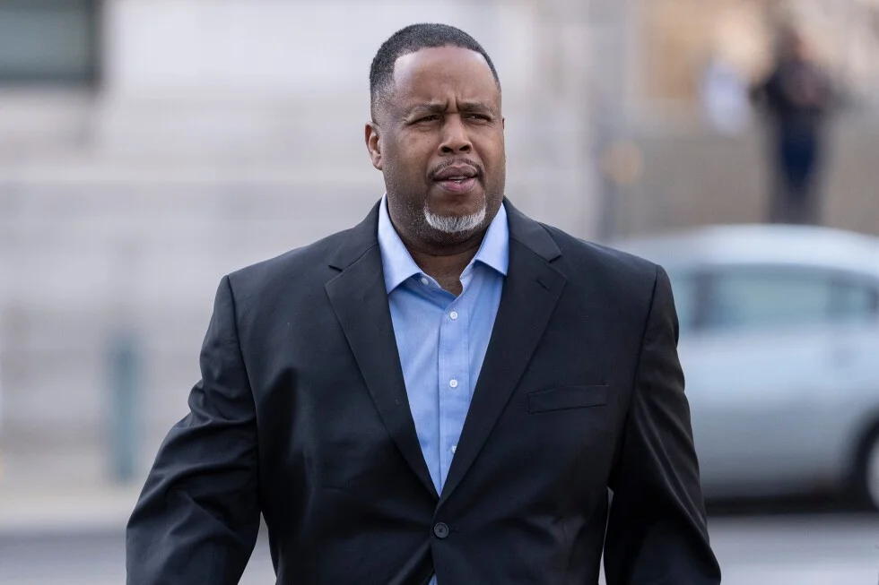 Former NBA guard Damon Jones to plead guilty in gambling sweep