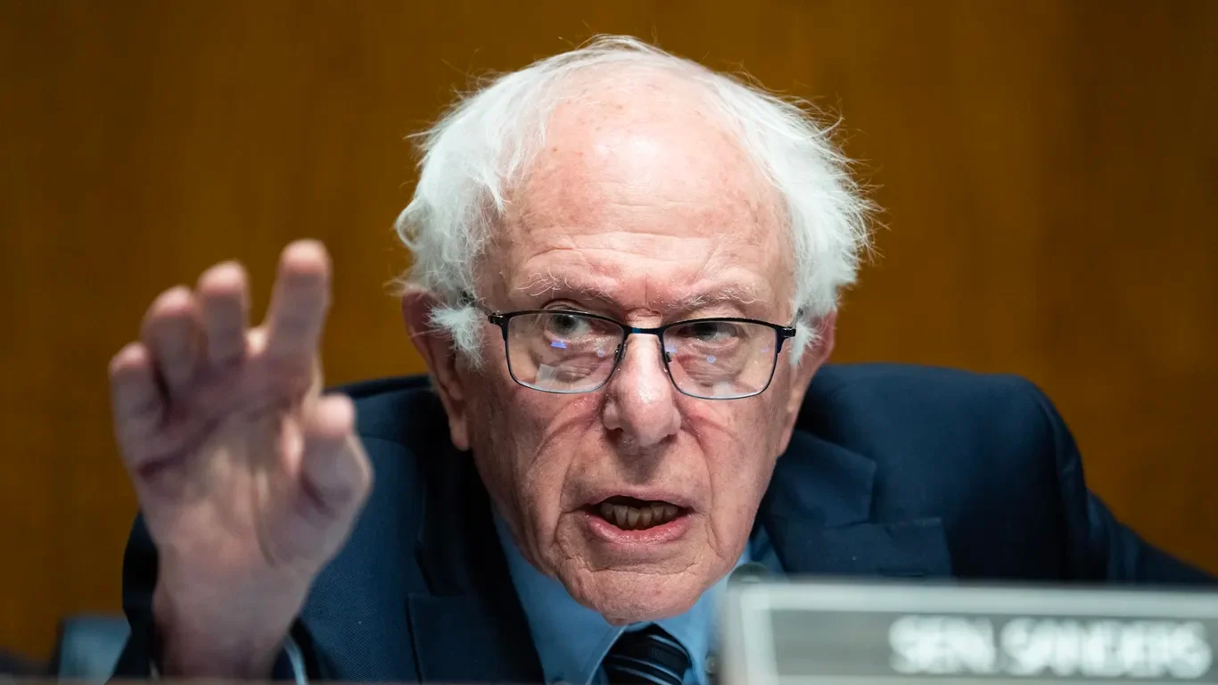 Sanders floats 50% government stake in AI giants with 5% annual dividend