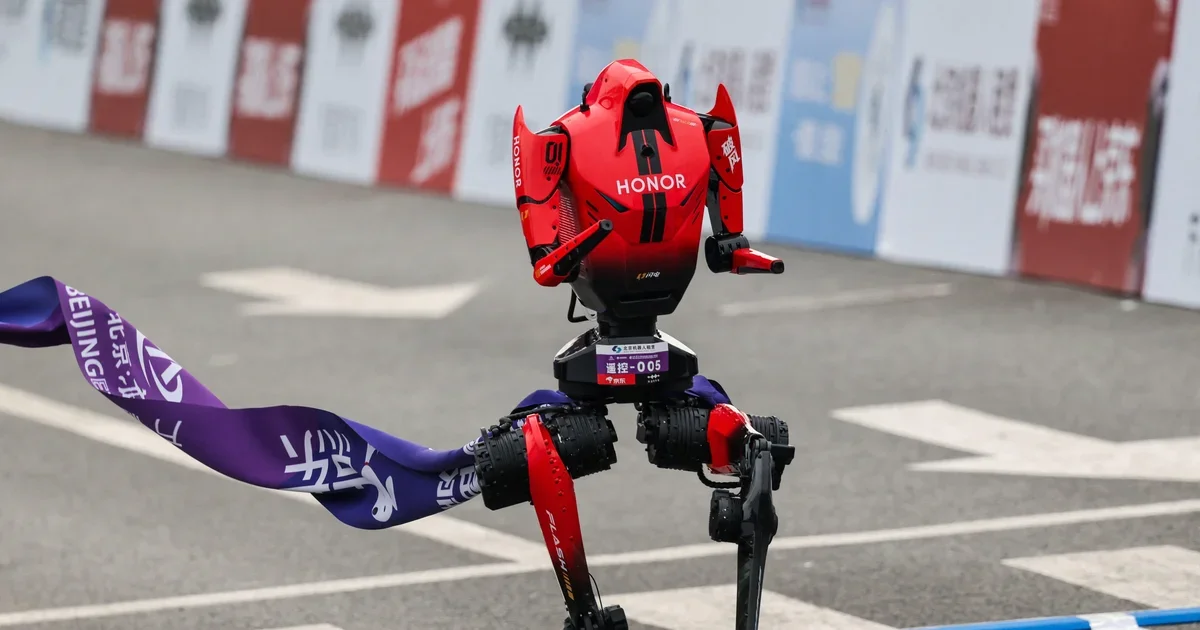 Lightning humanoid robot breaks half-marathon world record in Beijing