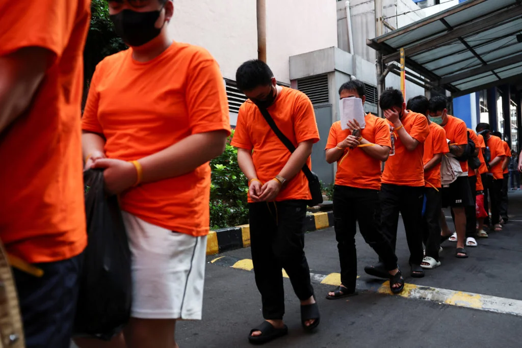 Jakarta cracks down on massive online gambling network, 321 arrests