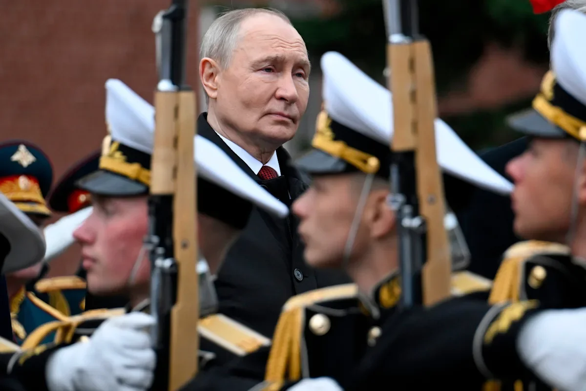 Putin Eyes Escalation as Ukraine Stalemate and Domestic Unrest Grow