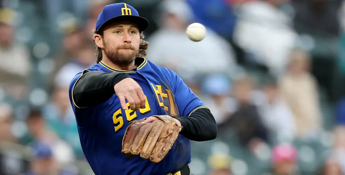 Mariners place Donovan on 10-day IL, call up Will Wilson
