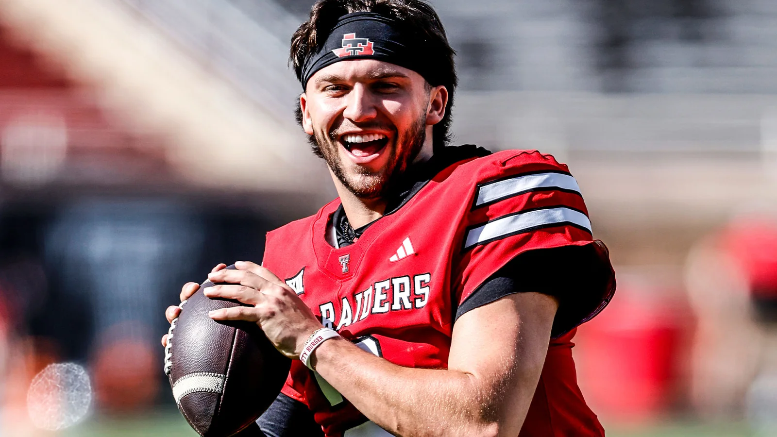 Jets Target Top-Arm Prospect Through Surprise Supplemental Draft