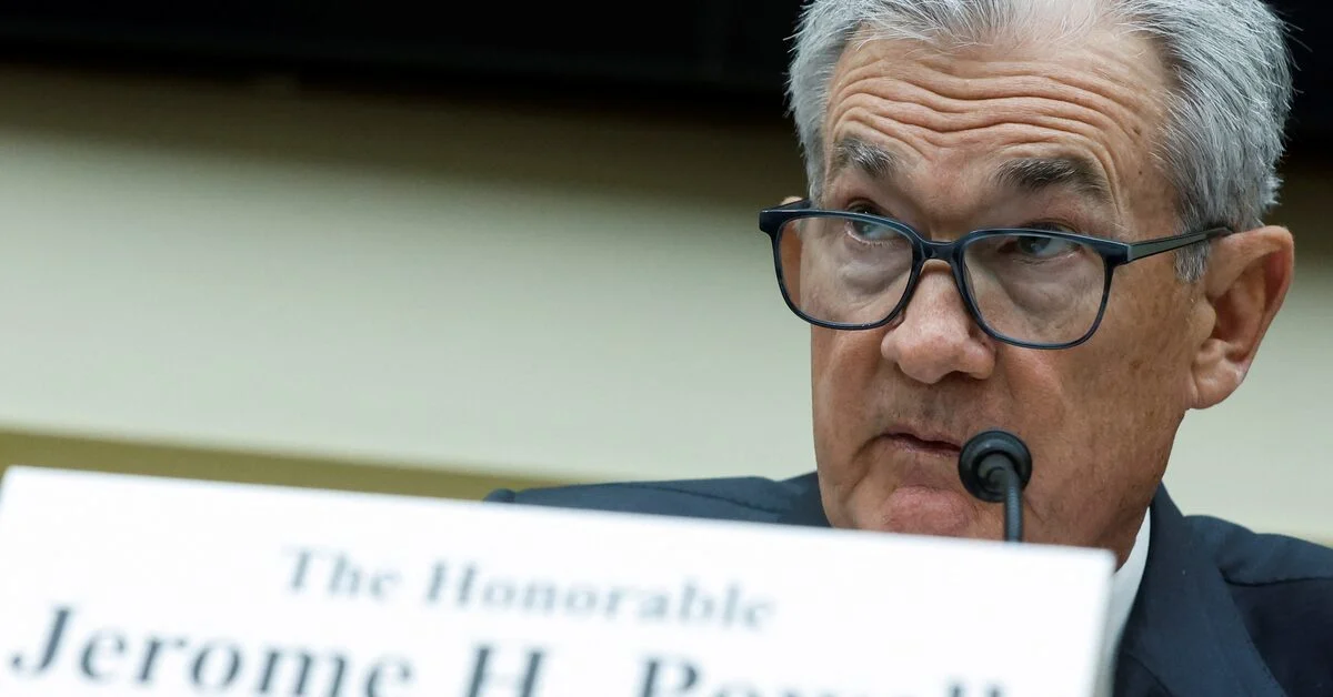 Powell's cautious rate outlook weighs on US stocks and investor bets.