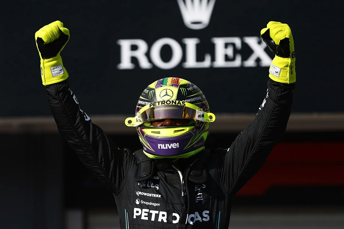 Hamilton edges out Verstappen for pole position in thrilling Hungarian GP qualifying