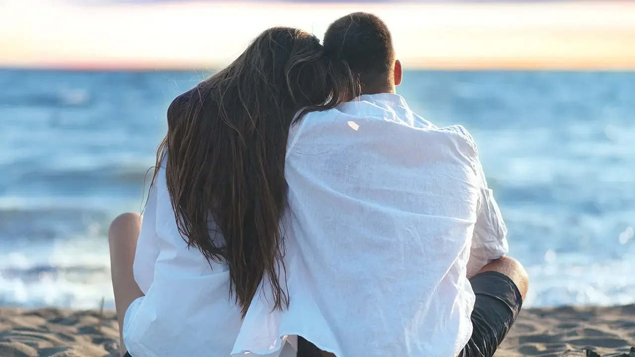 Love Runs in the Family: A Woman Marries Her Ex-Husband's Twin