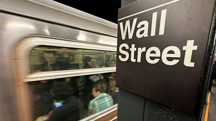 Insider-trading ring linked to elite law firms shocks U.S. legal industry