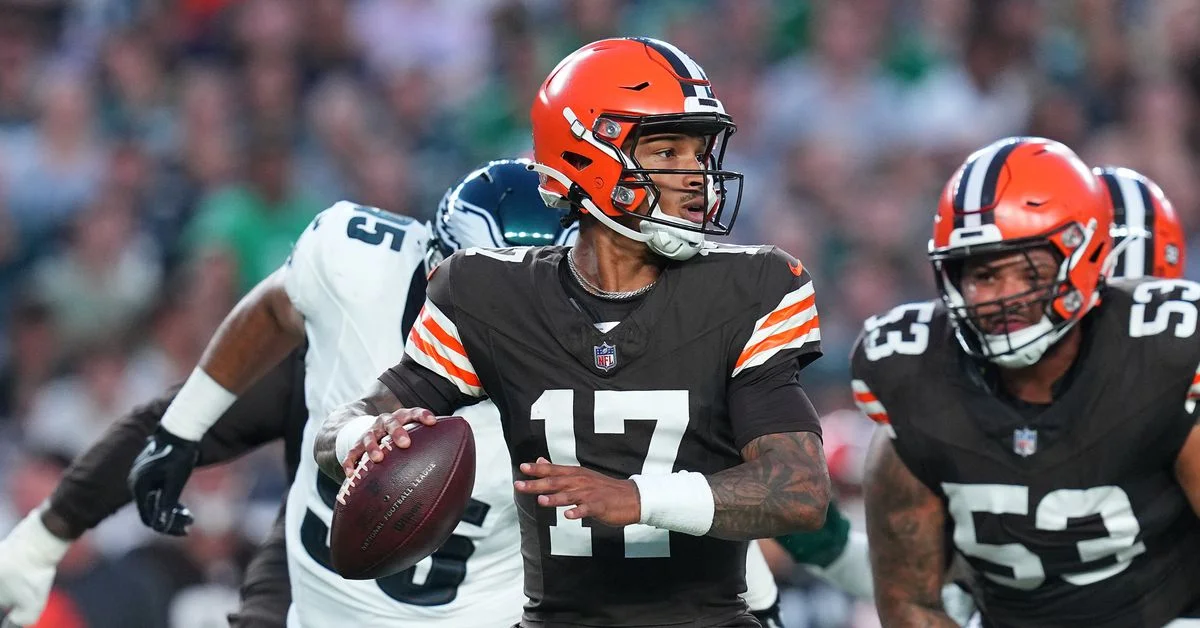 Rookie QB Dorian Thompson-Robinson shines for the Browns, Eagles suffer neck injuries, and controversial holding penalty sparks referee resignation call
