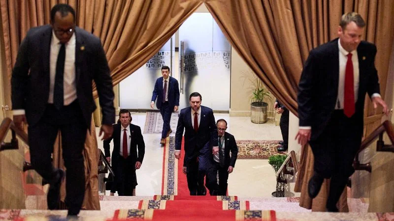 Trump weighs JD Vance’s Iran talks as peace efforts heat up