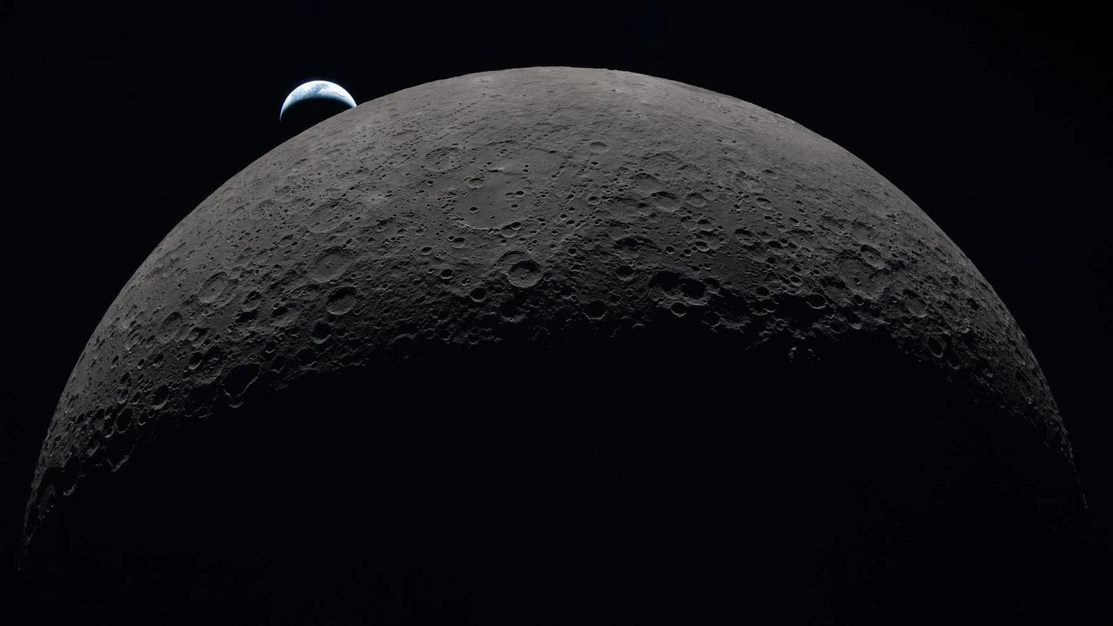 Hidden gravity route trims fuel for Moon missions