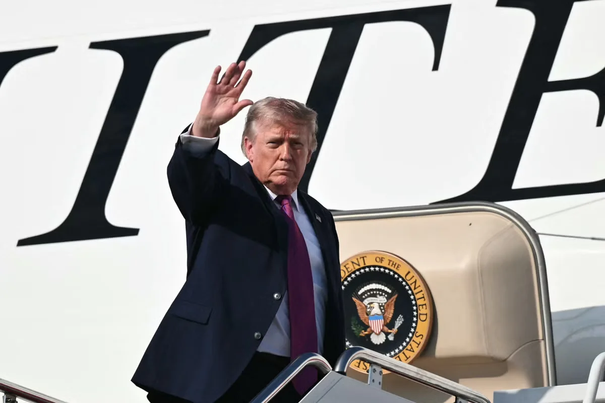 Trump taps Qatar‑gifted Air Force One for library centerpiece, but hurdles loom