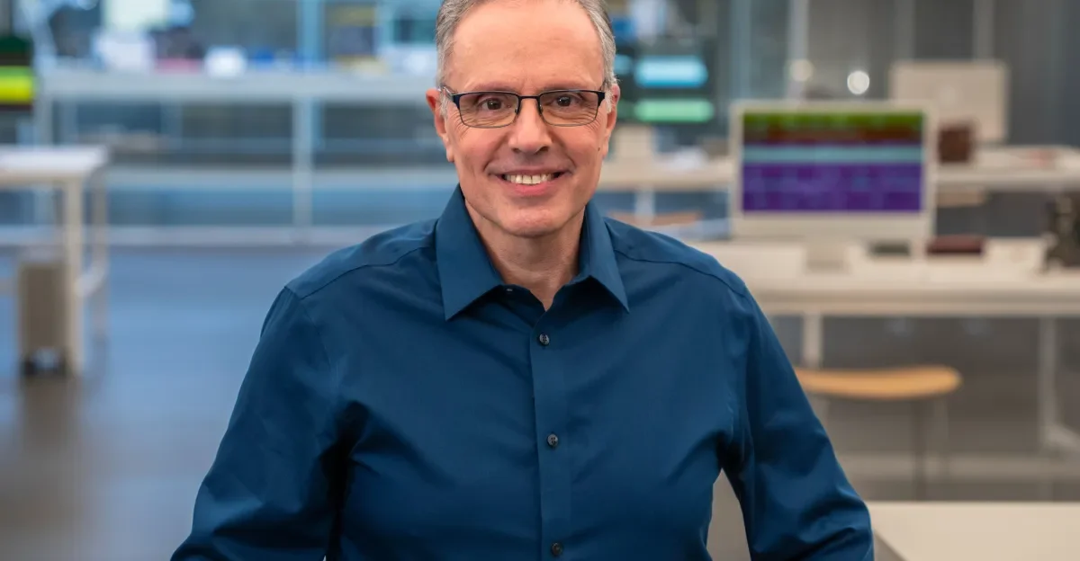 Apple taps Johny Srouji to lead hardware as CEO transition unfolds