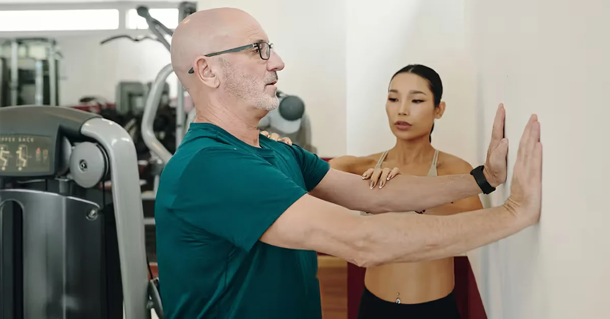 Grow Muscle With Less Strain: The Eccentric-Exercise Advantage