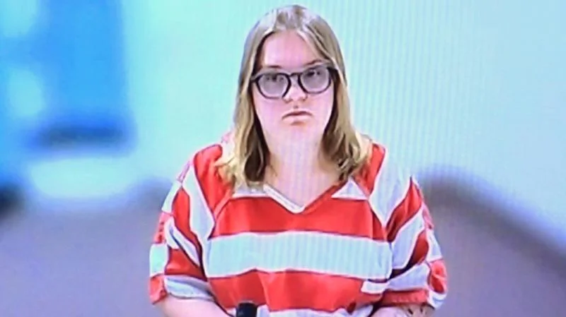 Idaho mom indicted for murder after vaccine-death claims about her twins