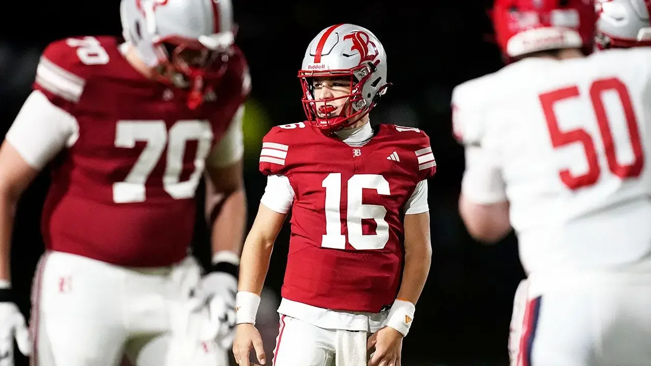 Marshall Manning Debuts, but Georges Steals the Show in Chattanooga