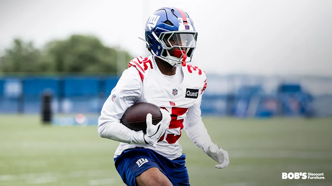 Giants OTA No. 4: Safeties shine as offense adapts