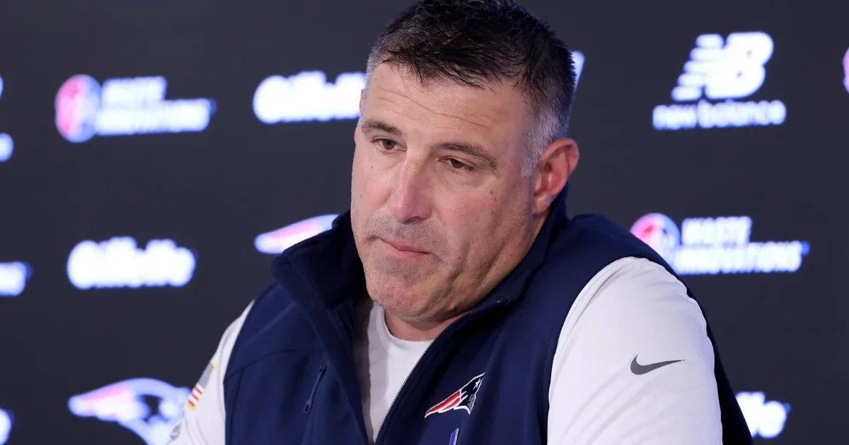 Vrabel breaks silence on Russini photos, pledges team focus