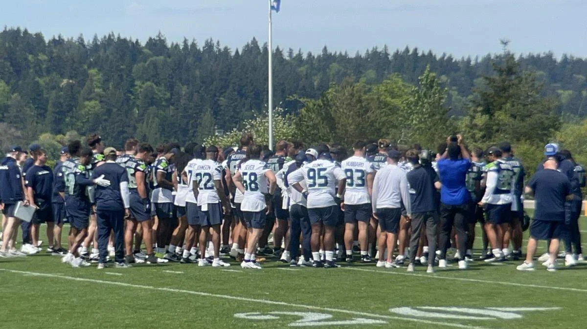 Price Shines as Seahawks Build Depth in Rookie Minicamp