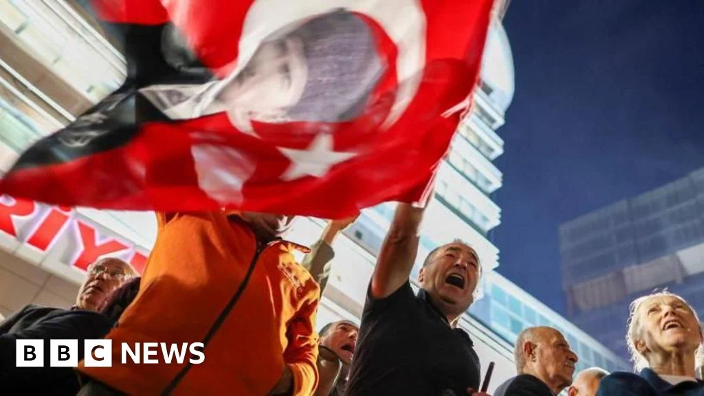 Court ruling shakes CHP leadership, widening Erdoğan’s edge in Turkey