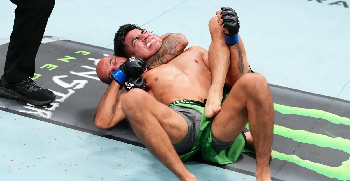 Silva Strikes Late, Locks One-Armed Rear-Naked Choke to Win Noche UFC Main Event