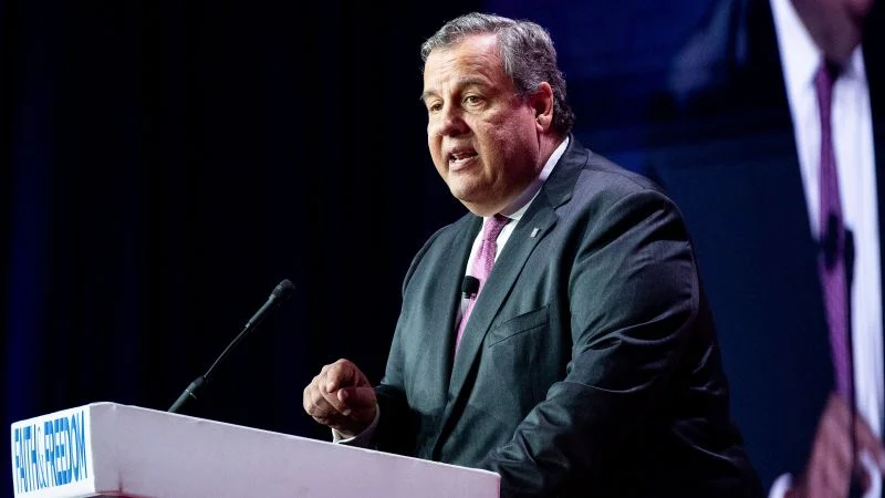 "Chris Christie's Bold Critique of Trump Sets Stage for High-Stakes GOP Debate"