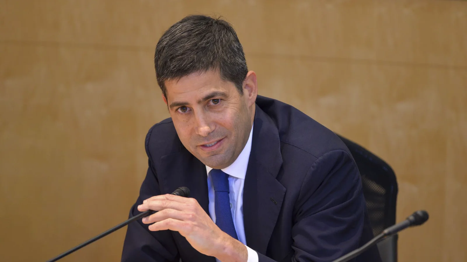 Warsh urges Fed independence and focus on inflation ahead of confirmation hearing