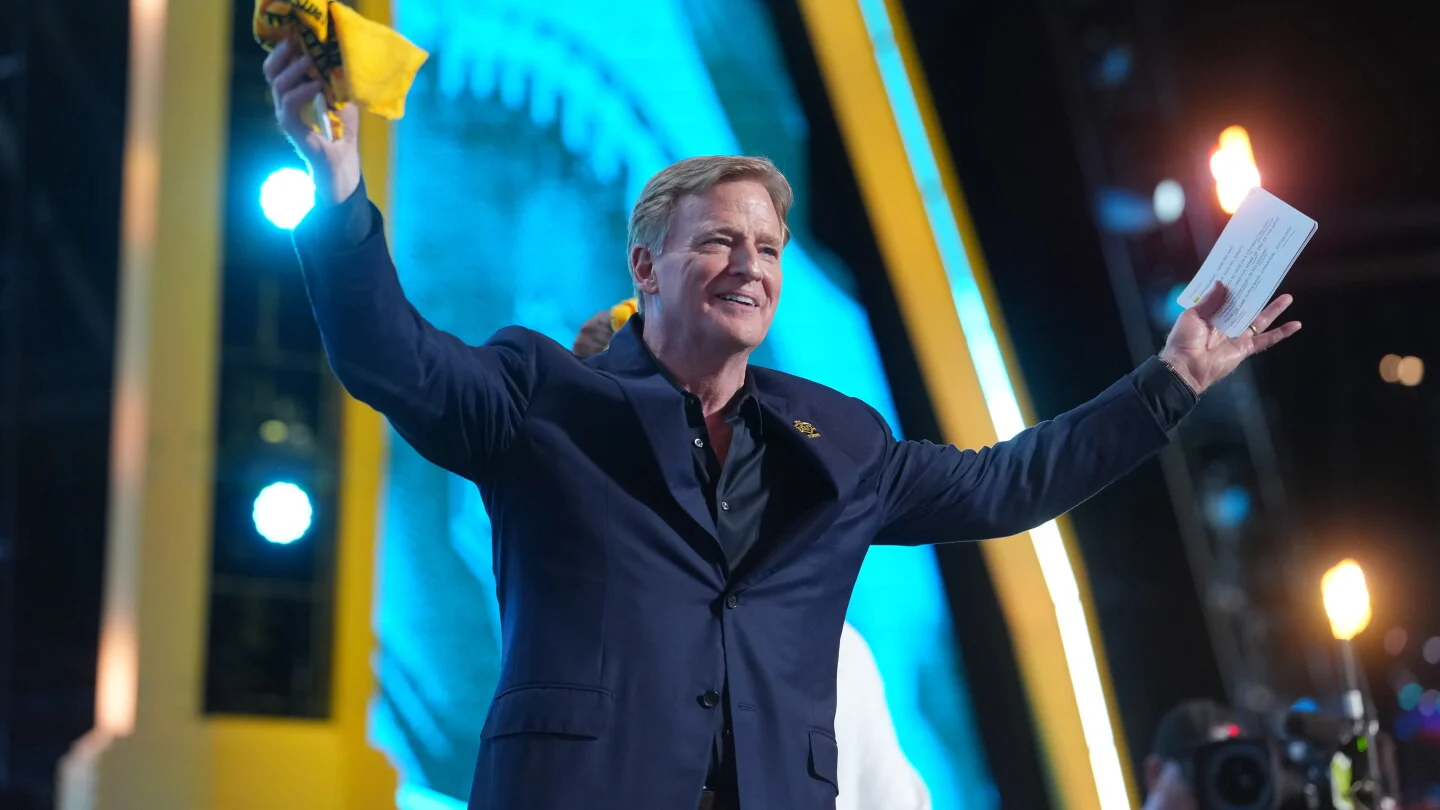 NFL to keep engaging with Florida AG over diversity initiatives