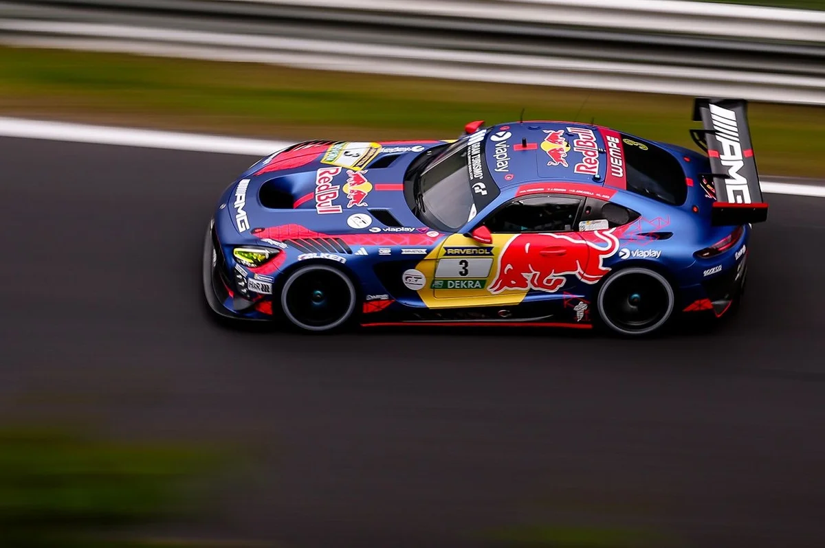 Verstappen’s Mercedes Edges Ahead as Nurburgring 24 Hours Near Nine Hours