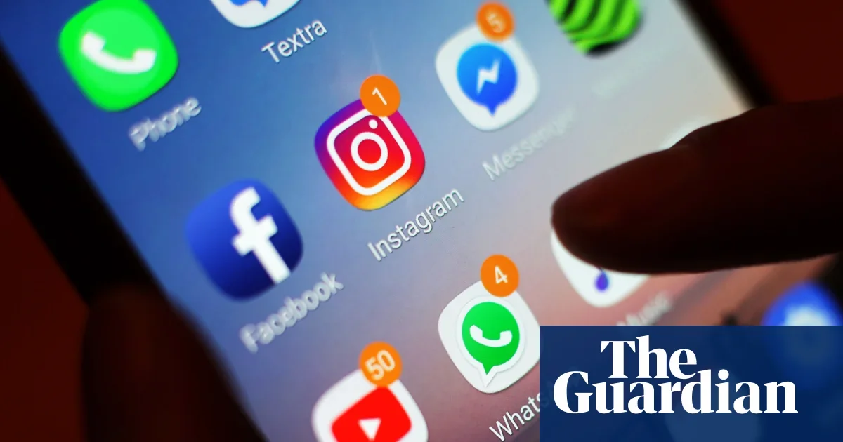 Instagram CEO warns algorithm-free feeds would drown users in brand content