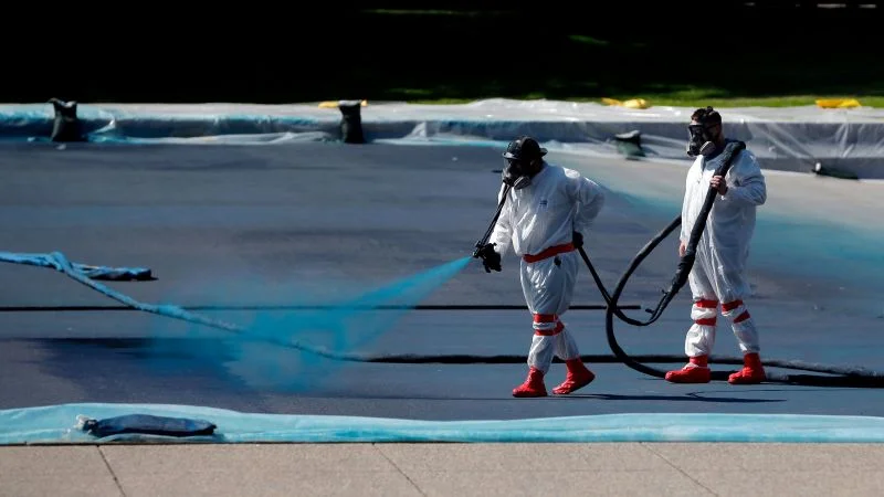 Lawsuit Seeks Halt on Trump-Era Blue Paint at Lincoln Memorial Pool