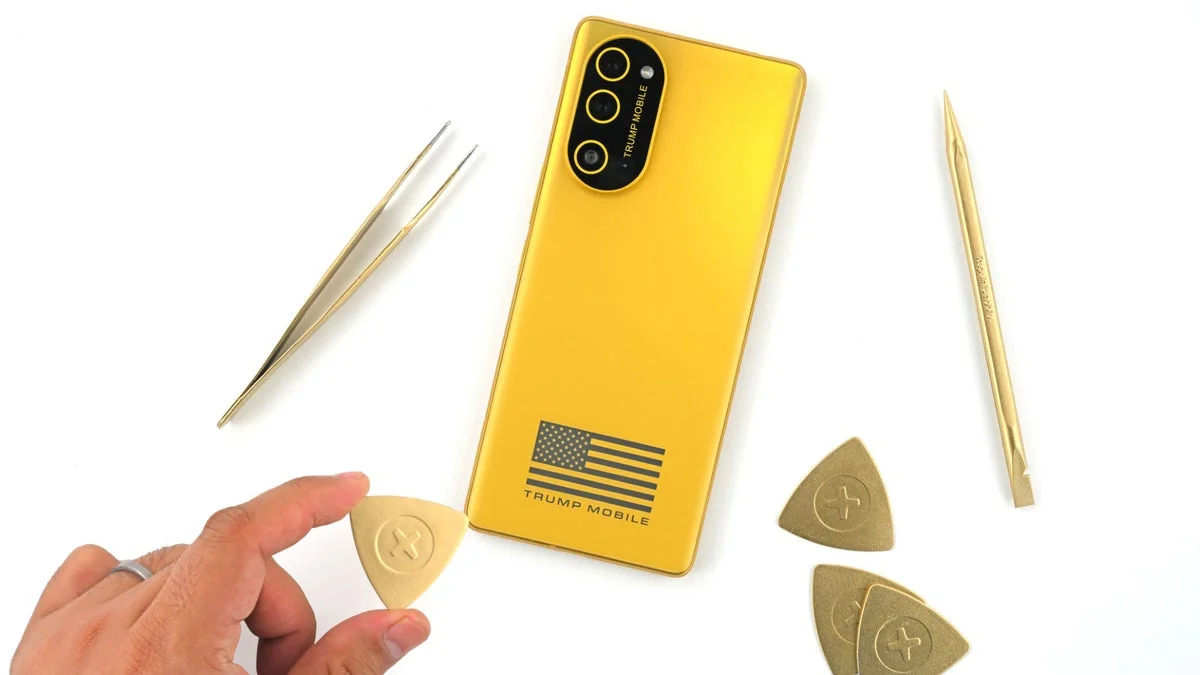 Trump T1 Phone Fails to Impress as Copycat Mid-Ranger