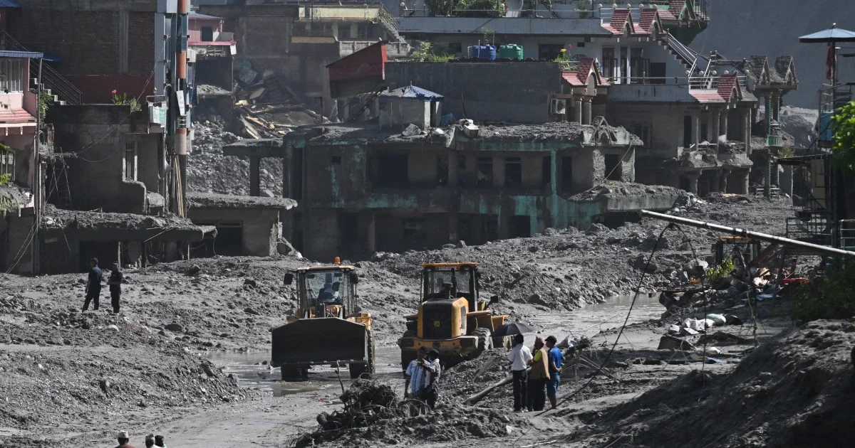 Trump voters push back as Nepal floods, Grand Canyon search unfold; Ukraine drones change warfare