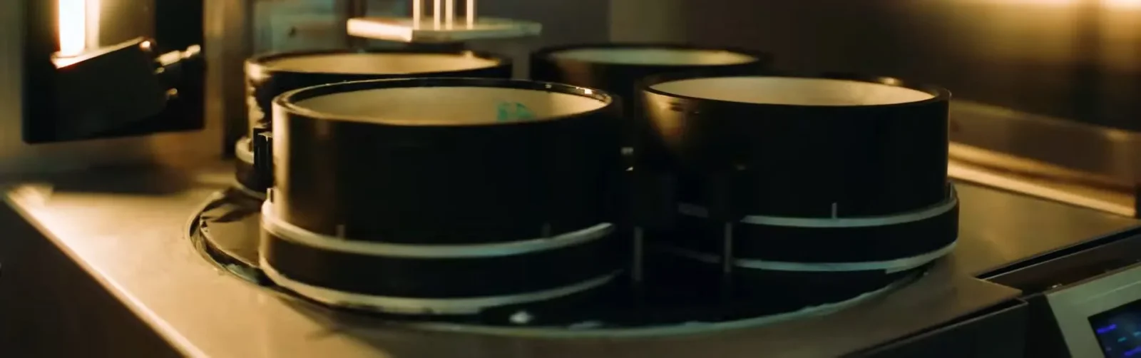 Polysynth’s eight-vat resin printer spins to switch materials