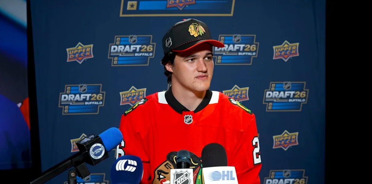 Blackhawks leap to No. 35, select Roobroeck in 2026 NHL Draft
