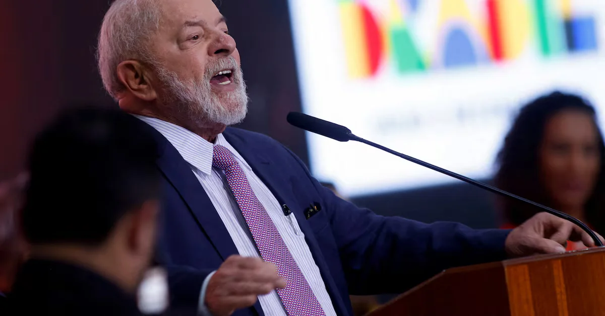 Lula's China trip rescheduled, meat industry lobby laments absence.
