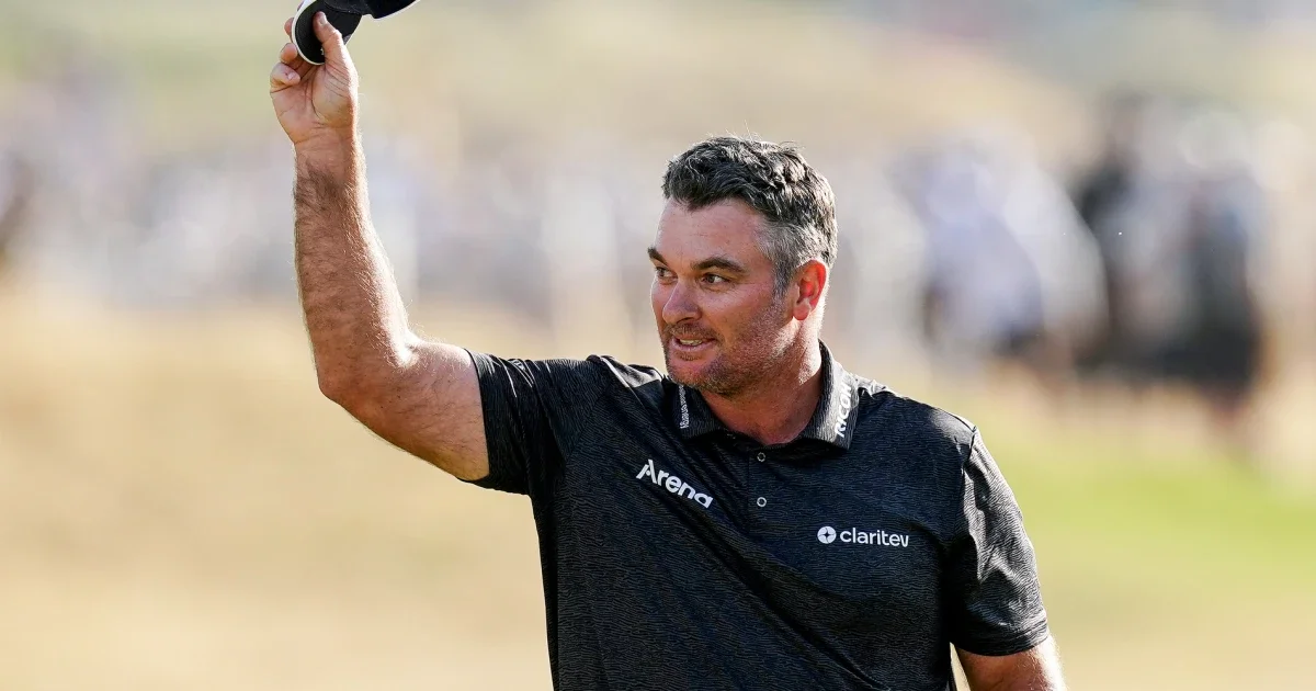 Fox seals maiden major with final-hole birdie at the Open