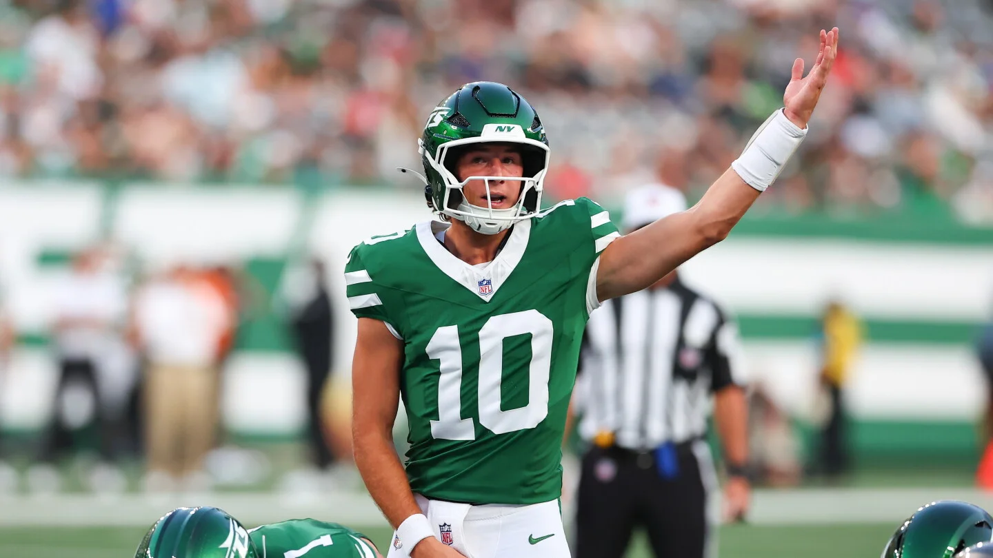Klubnik shows Clemson-like poise in Jets' preseason debut, Glenn says
