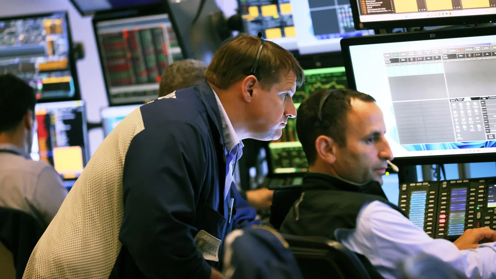 "10-Year Treasury Yield Surges to Pre-2008 Highs"