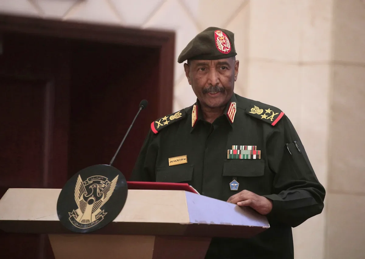 "High-Level Talks: Sudan's Top General Engages South Sudan's President to Address Ongoing Conflict"