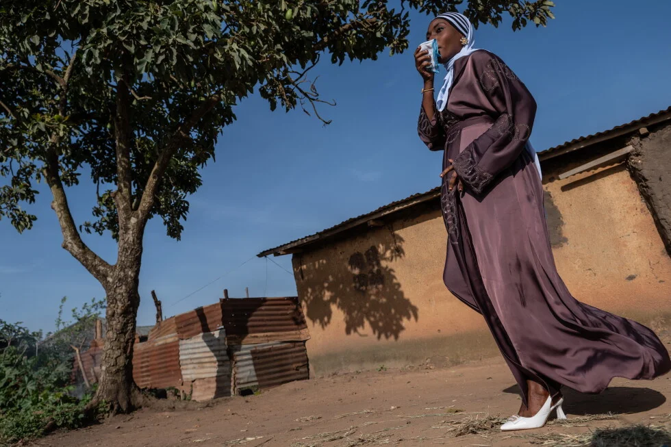 Uganda seals border with Congo as rare Ebola strain surges