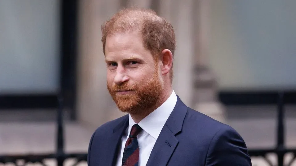Harry heads to London solo as security dispute sidelines Meghan and kids
