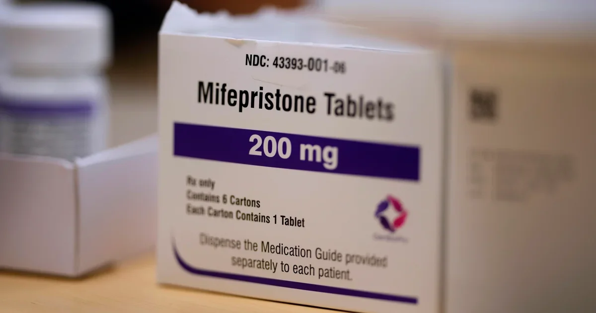 Alito Grants Temporary Stay to Preserve Mail-Order Access to Mifepristone