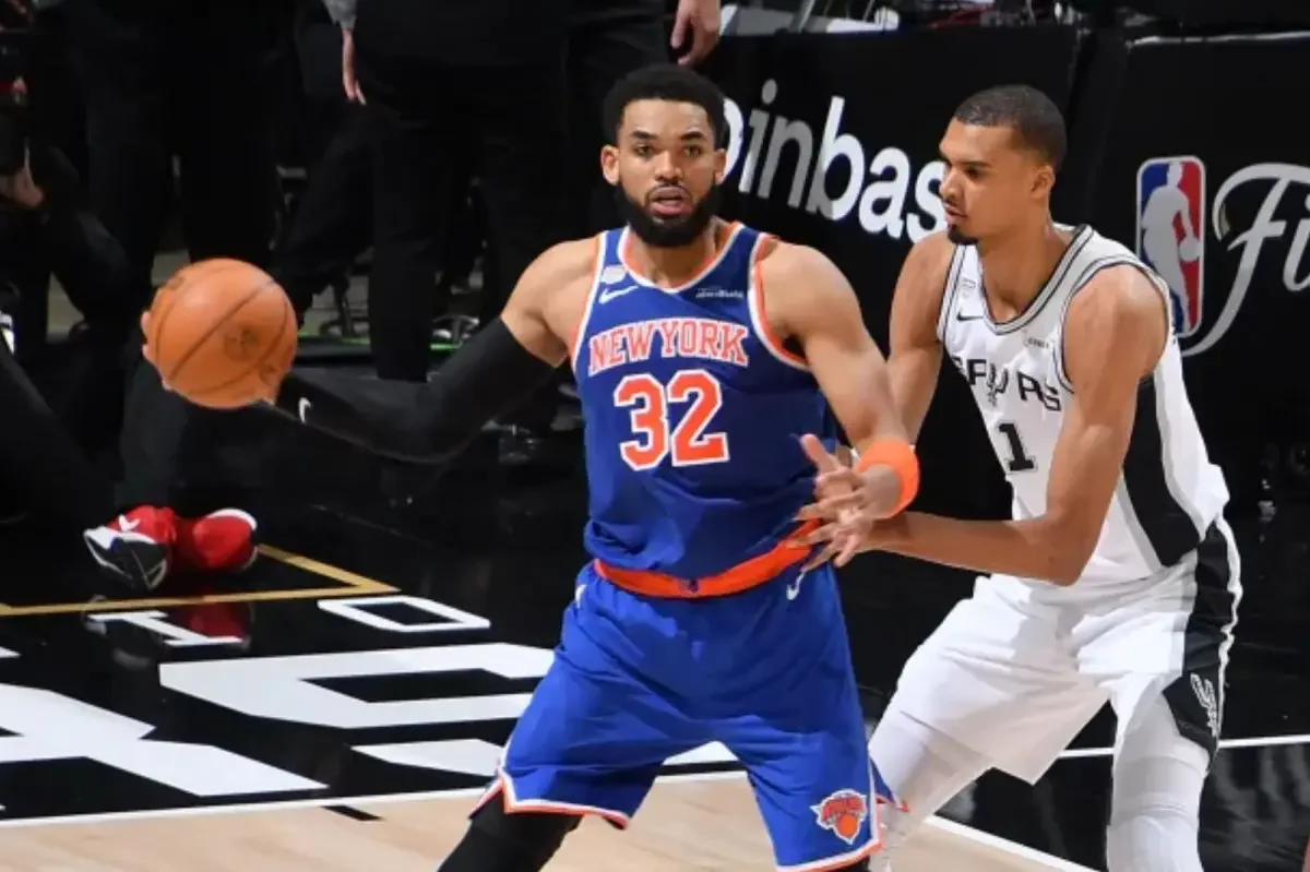Knicks pull Wembanyama from the paint, testing Spurs' Finals plan