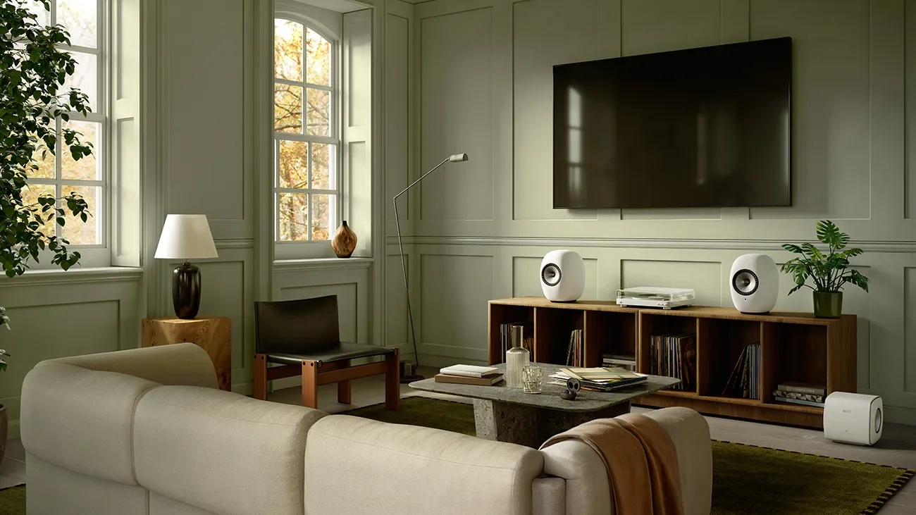 Flagship KEF Speakers Lead This Week’s Hot-Gear Roundup